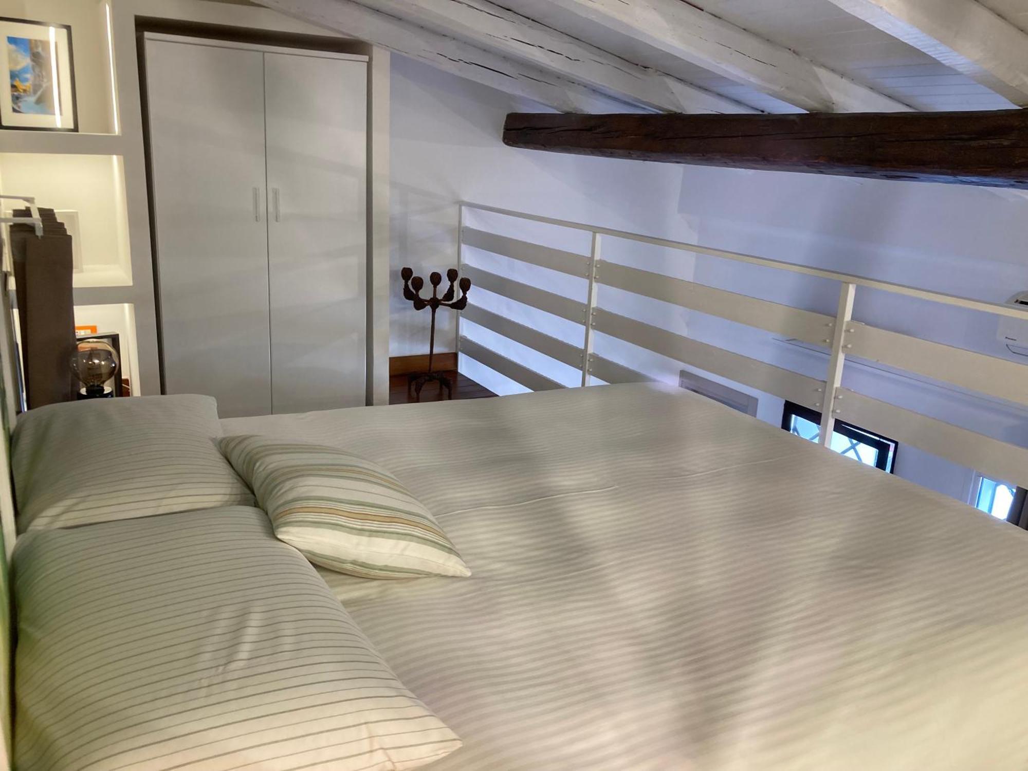 Lavica Di Mezzo Apartments カターニア エクステリア 写真